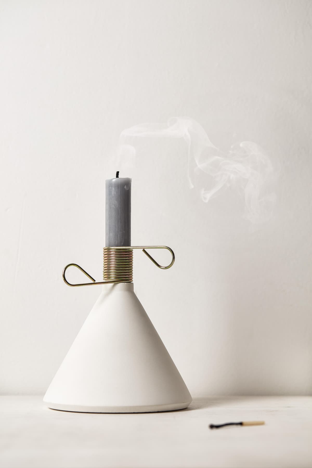 Puik Conic Kandelaar Wit thumbnail 4