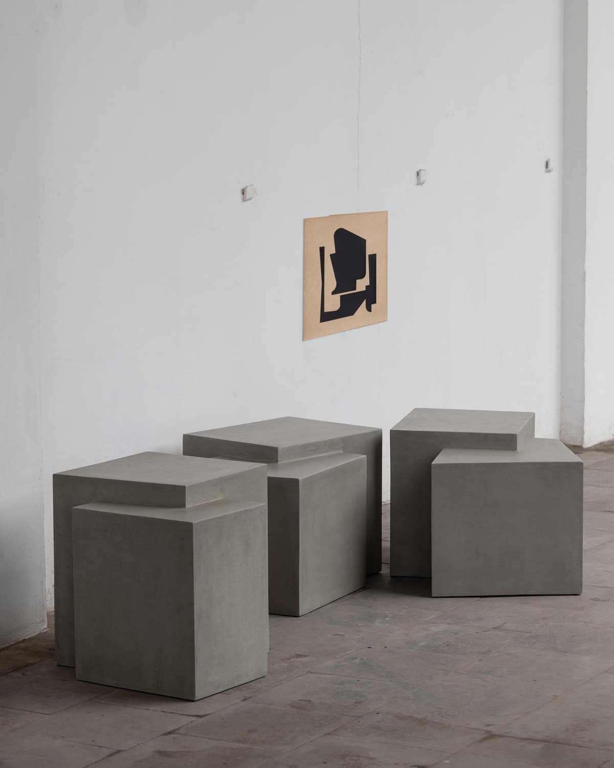 Serax°2 Concrete Bent Bijzettafel thumbnail 2