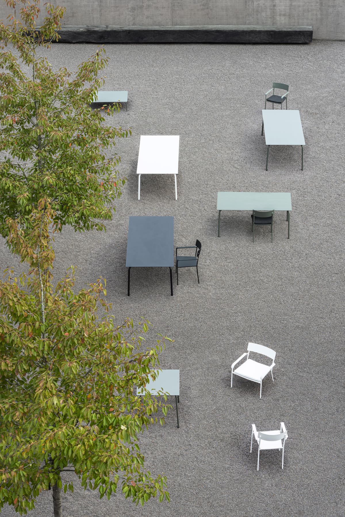 Serax August By Vincent Van Duysen Tuintafel 220x100 Zwart thumbnail 3