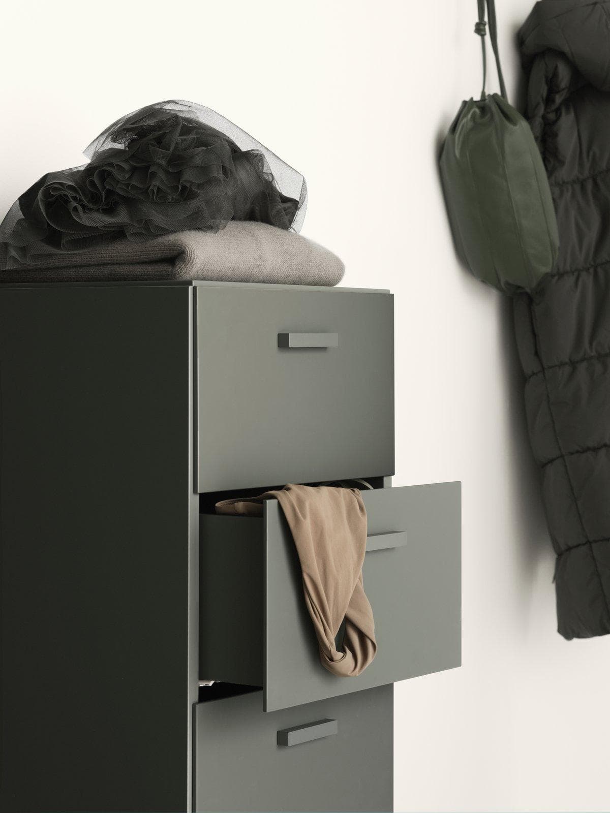 String Furniture Relief Tall Ladekast 41x115 Oranje thumbnail 2