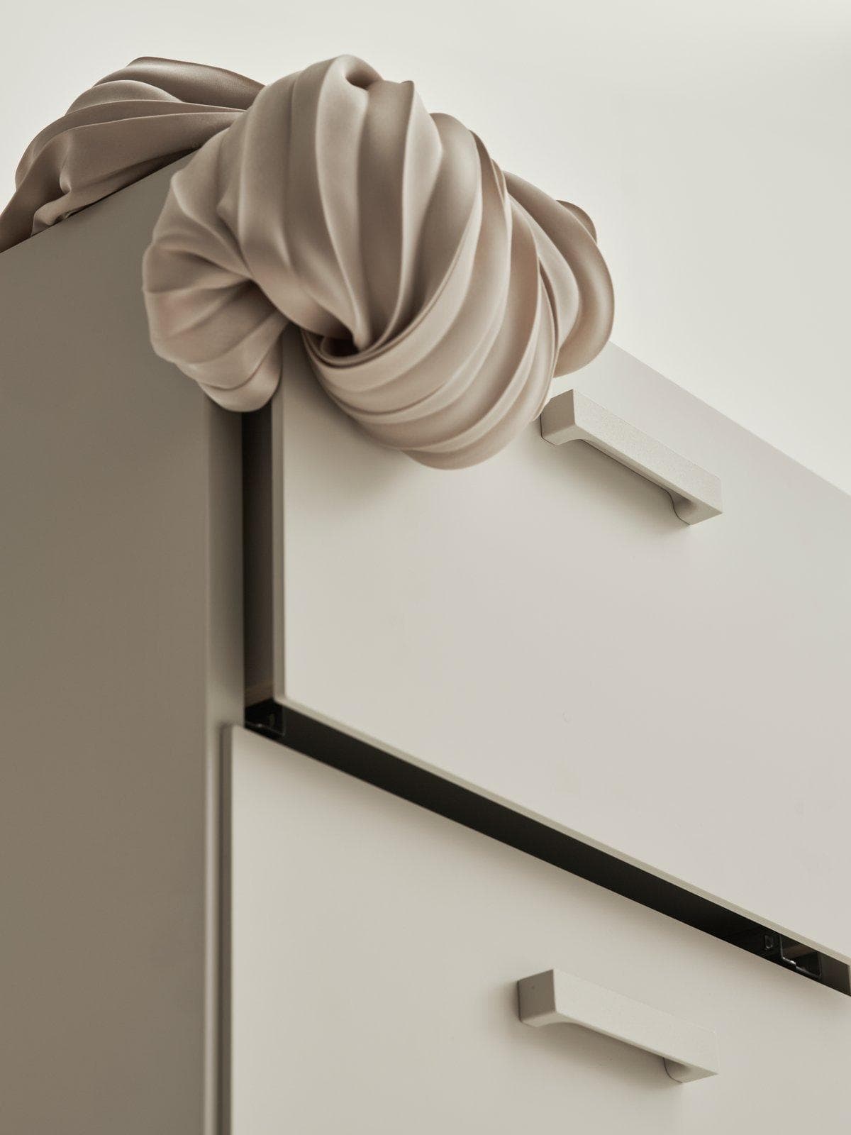 String Furniture Relief Tall Ladekast 41x115 Oranje thumbnail 3