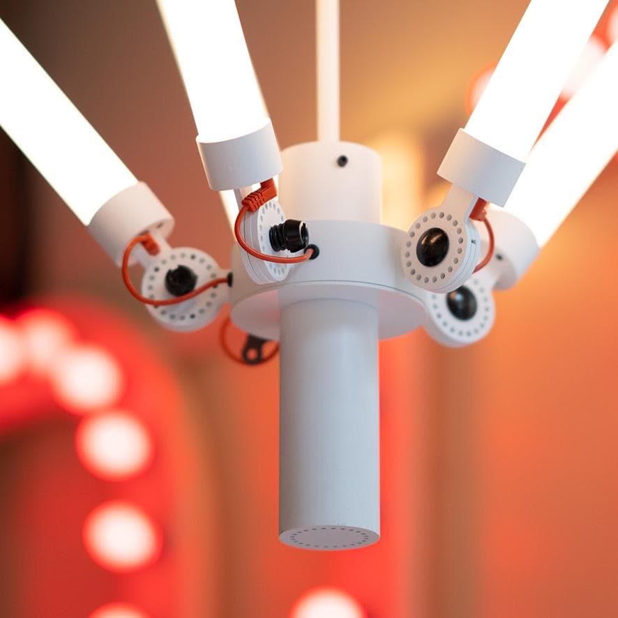 Tonone Mr Tubes KroonluchterØ168 LED Smokey Black thumbnail 4