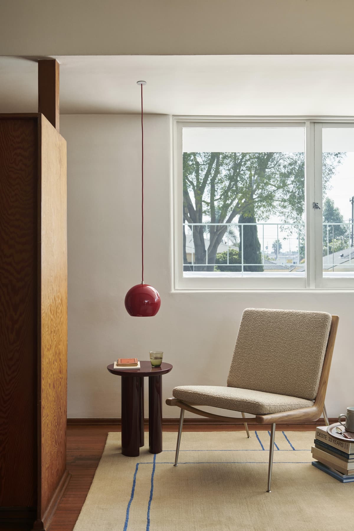 &tradition Tung JA3 BijzettafelØ38 Burgundy Red thumbnail 2