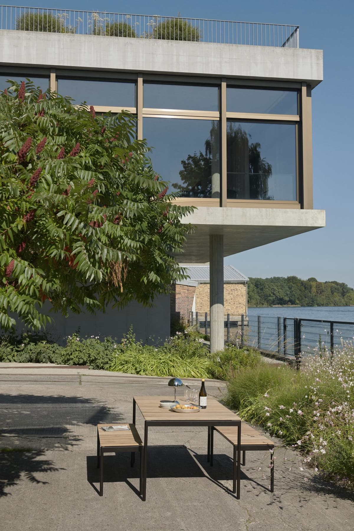 &tradition Ville Tuintafel 90x150 Bronze Green thumbnail 4