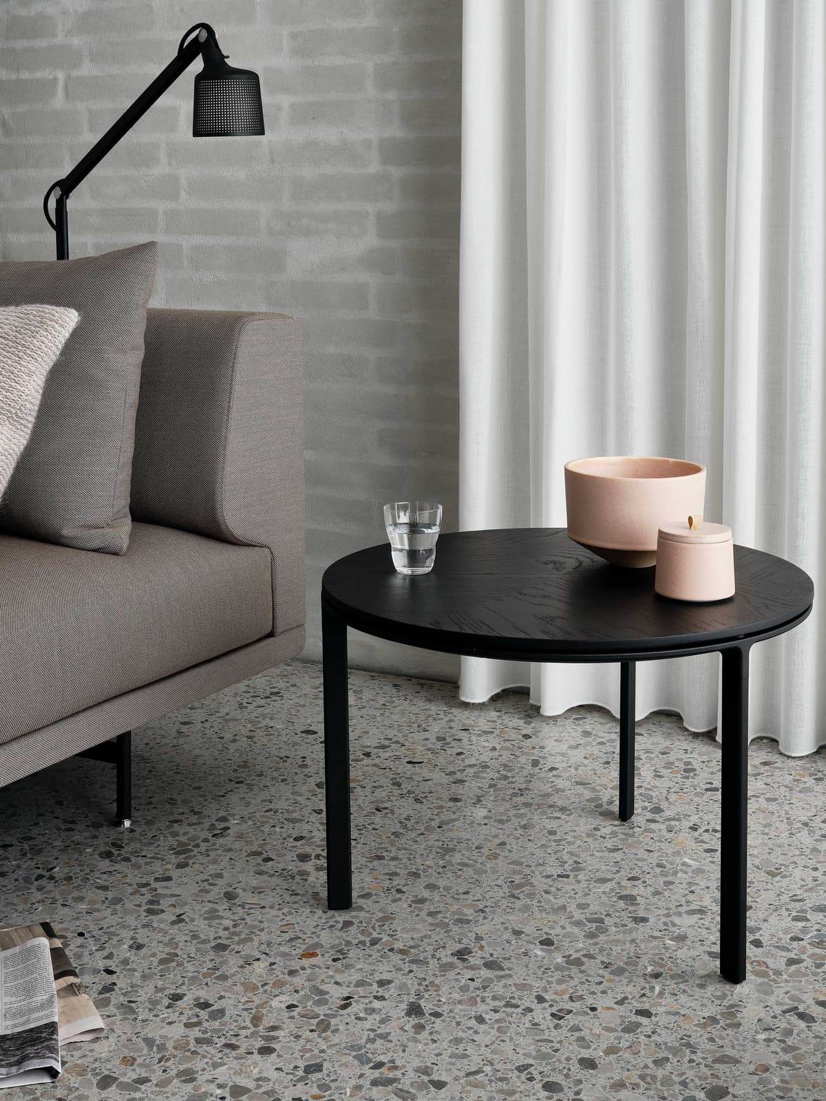 VIPP Vipp423 SalontafelØ60 Black Marble thumbnail 4