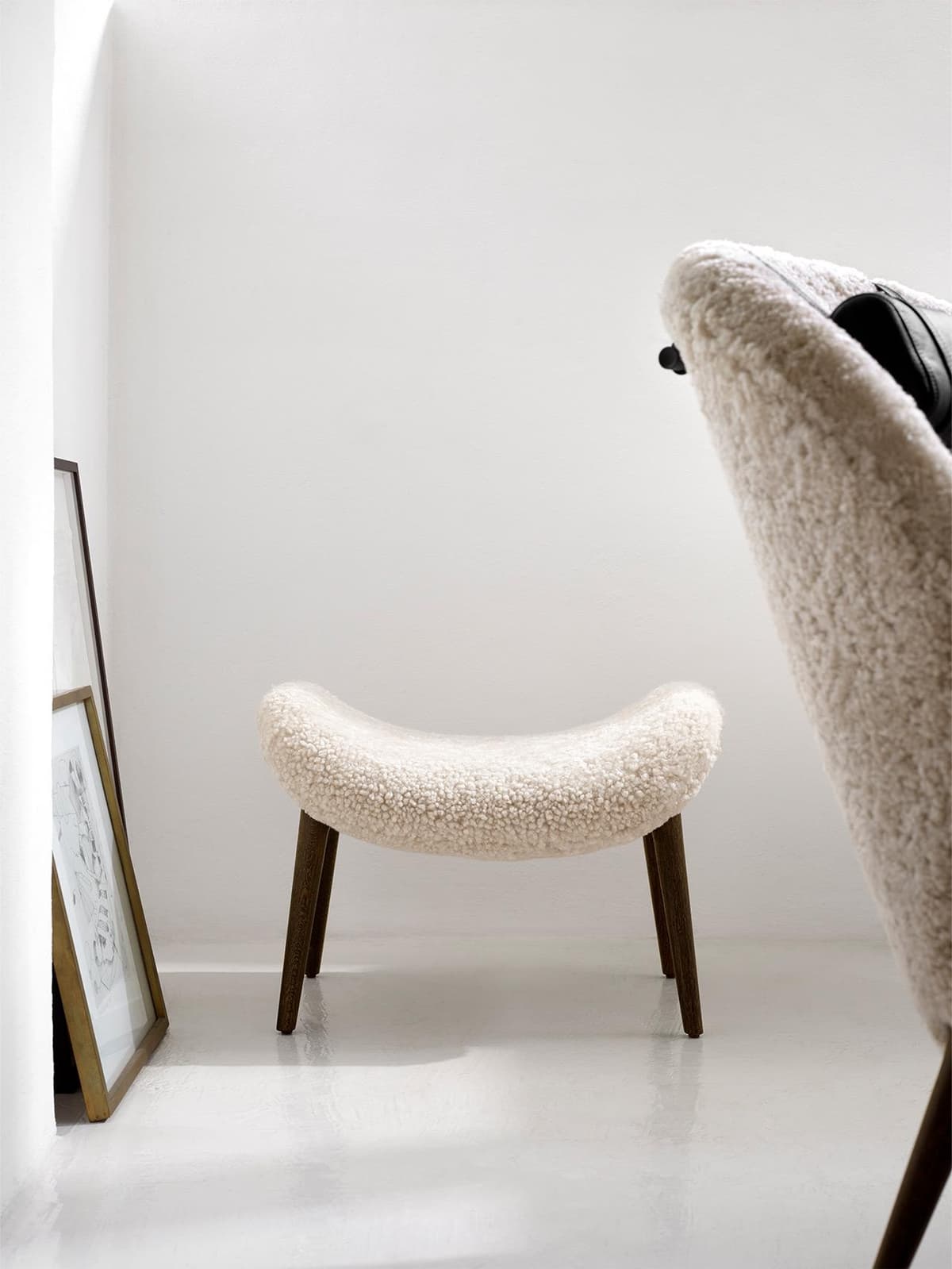 VIPP Vipp467 Lodge Voetenbank Curly 07 thumbnail 4