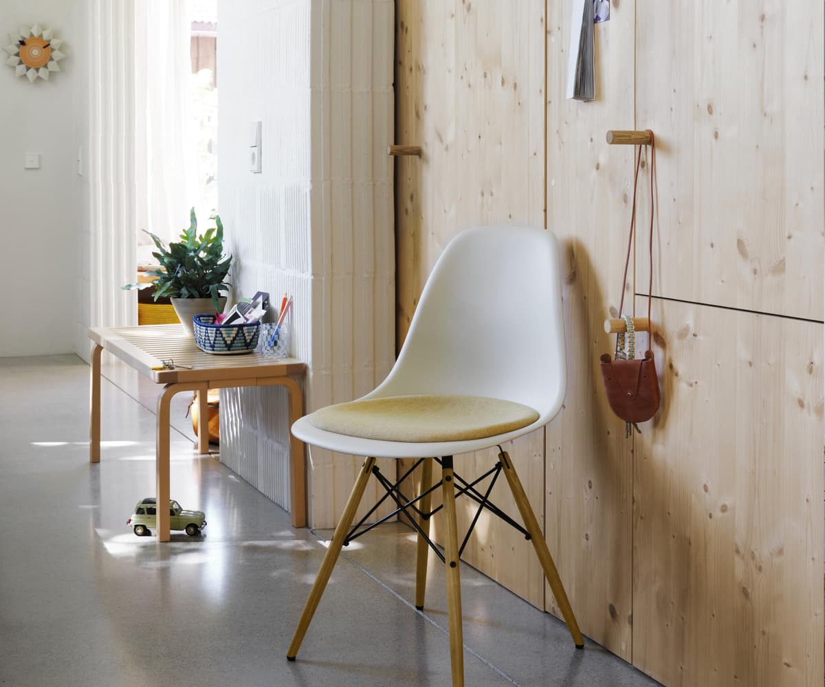 Vitra Nelson Diamond MarRood KlokØ33 thumbnail 2