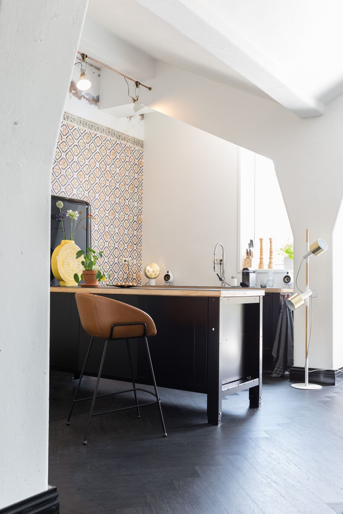 Zuiver Feston Barkruk 65cm Bruin thumbnail 2