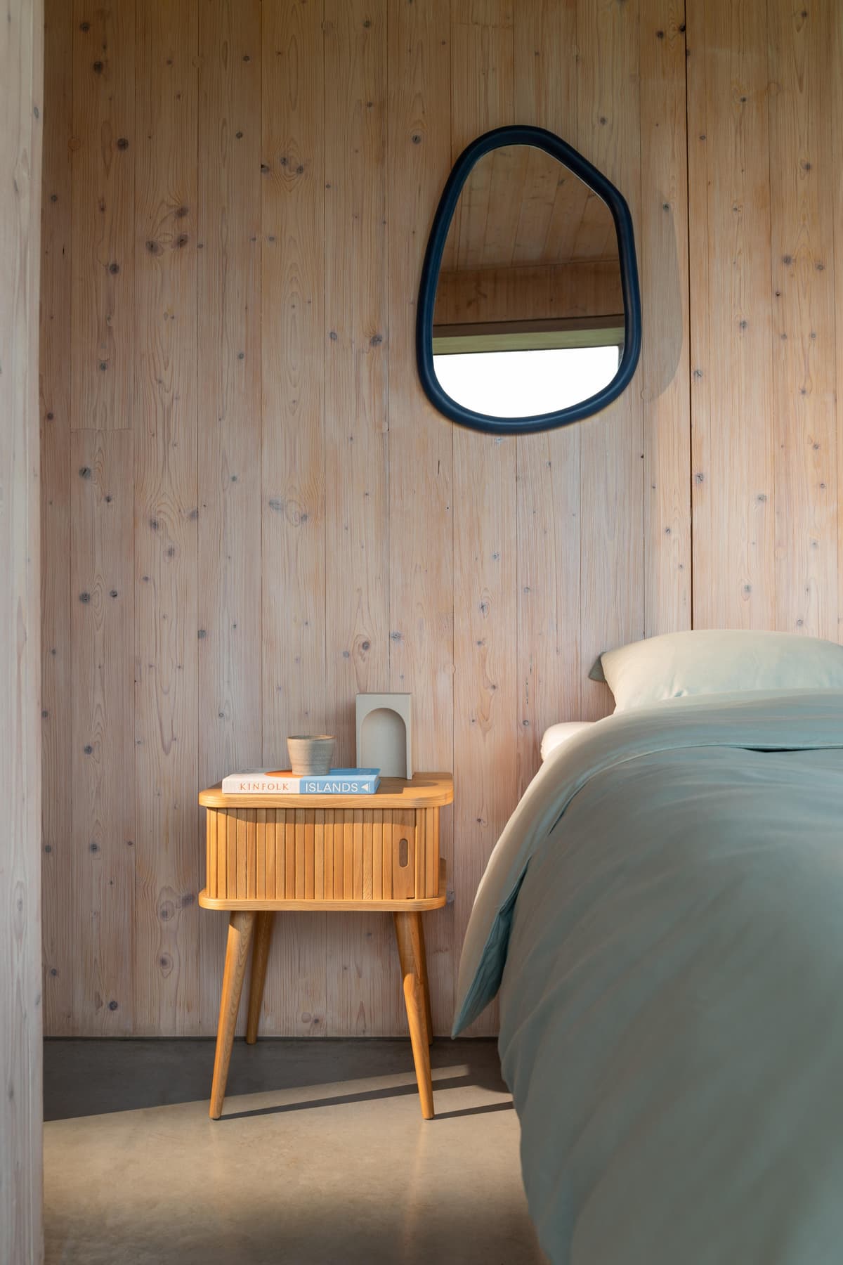 Zuiver Looks Spiegel 49x67 Off-white thumbnail 2