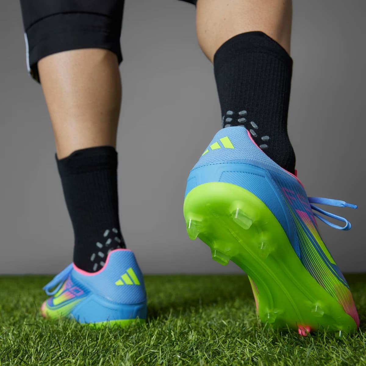 Adidas F50 League Fg/mg Voetbalschoenen Blauw 42 thumbnail 3