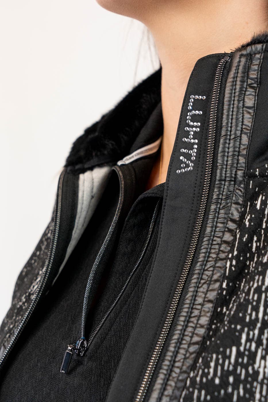 Luhta Pallastunturi Casual Vest Dames Zwart Dessin M/38 thumbnail 2