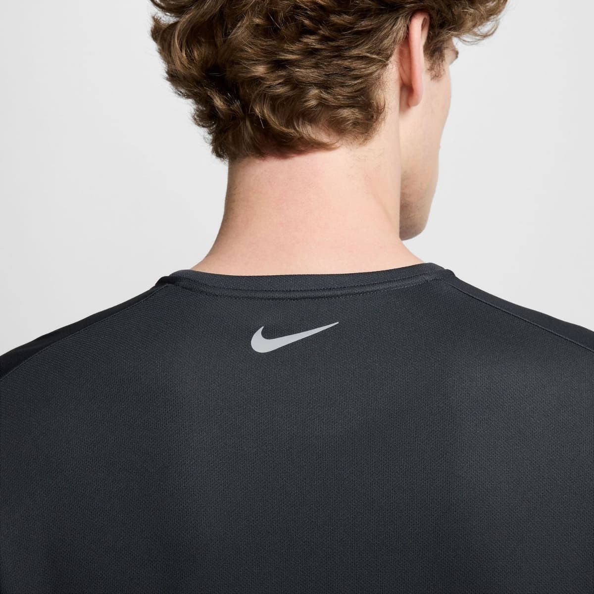 Nike Miller Flash Dri-fit Hardloop Shirt Heren Antraciet L thumbnail 4