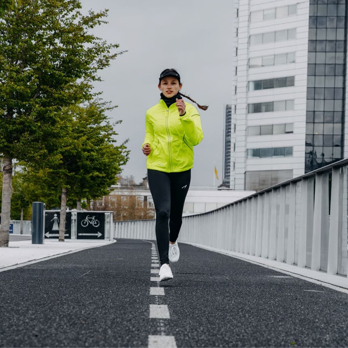 Avento  Trainingsjas Heren Running Geel L thumbnail 2