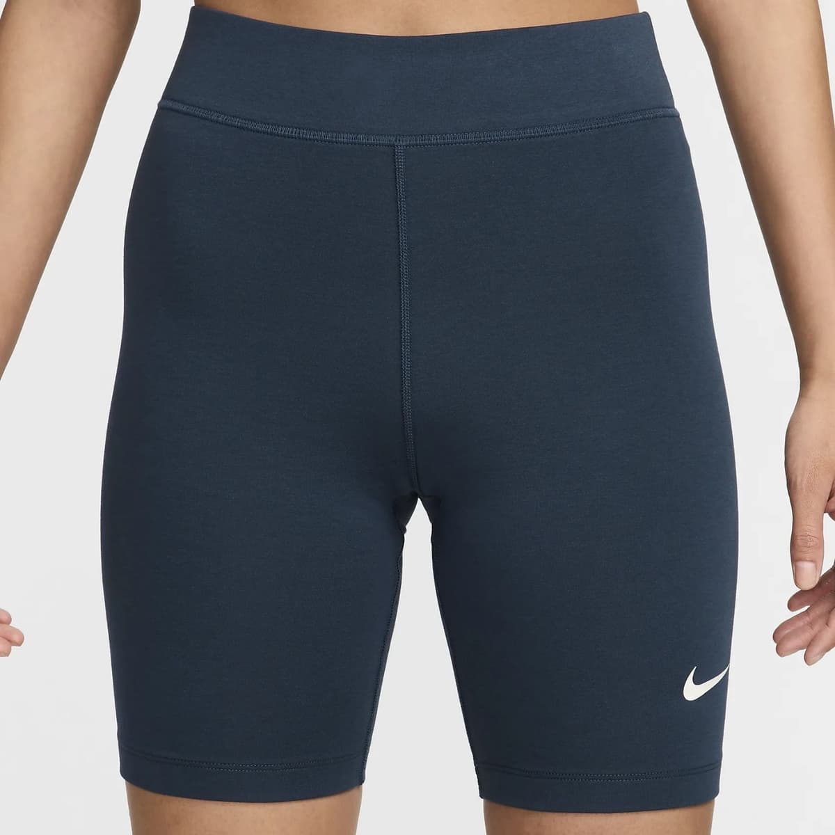 Nike Sportswear Classic Sportlegging Dames Kort Donkerblauw S/36. thumbnail 4