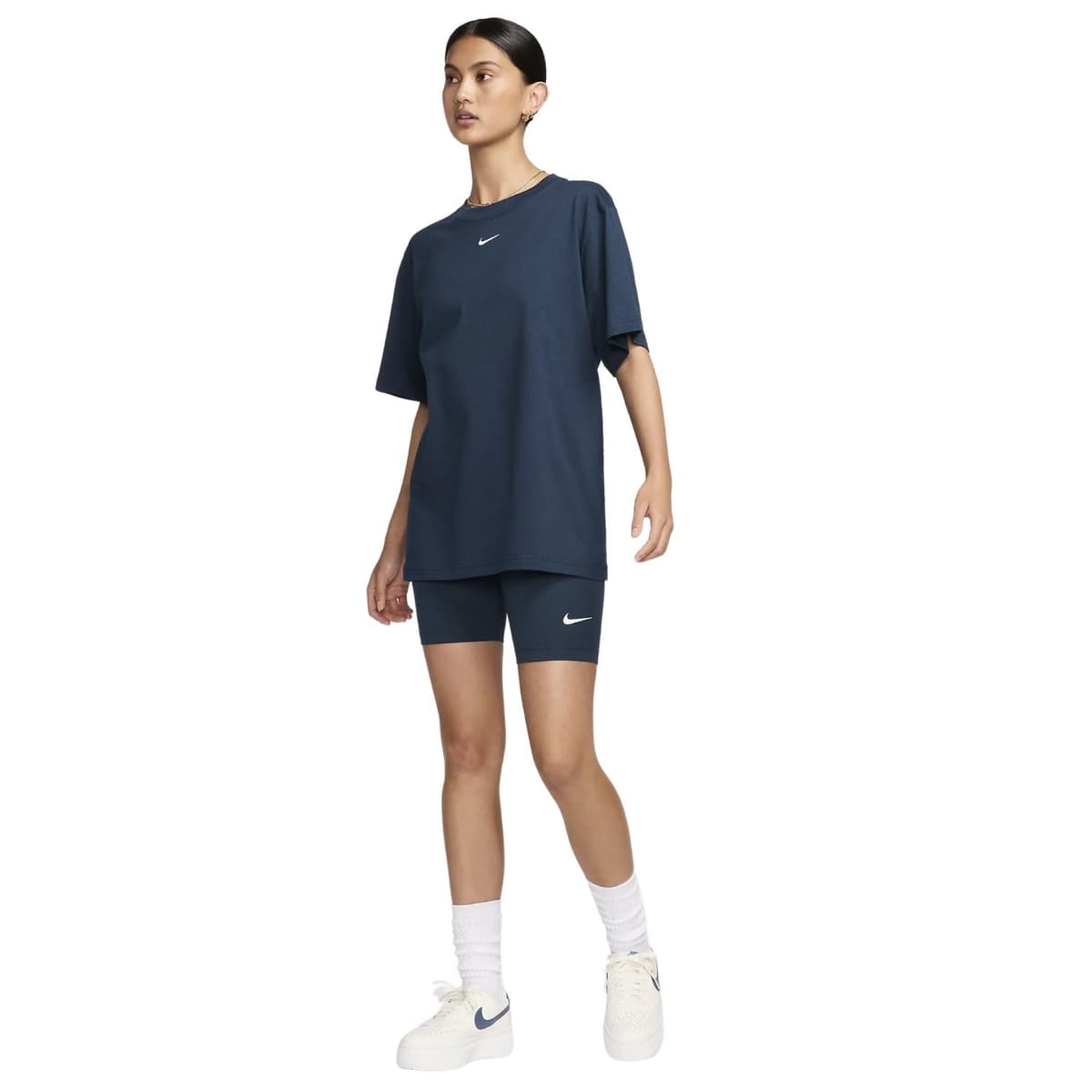 Nike Sportswear Classic Sportlegging Dames Kort Donkerblauw S/36. thumbnail 2