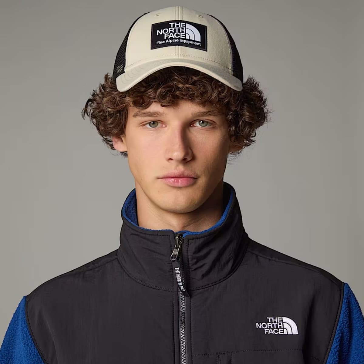 The North Face Mudder Trucker Sport Caps Beige 1 thumbnail 3