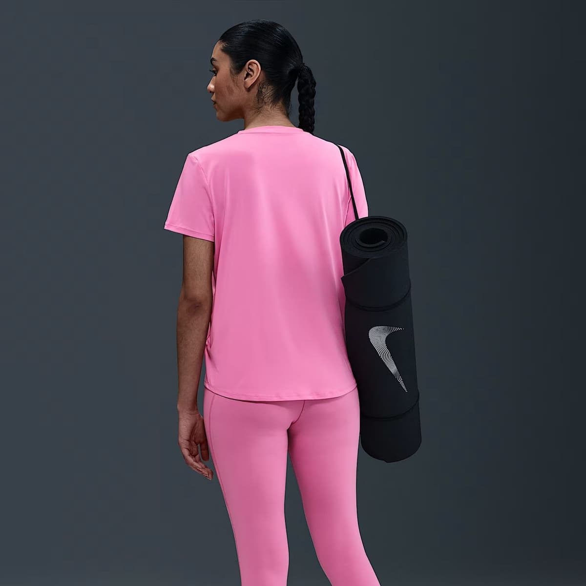 Nike One Classic Sportshirt Dames Pink M/38 thumbnail 2