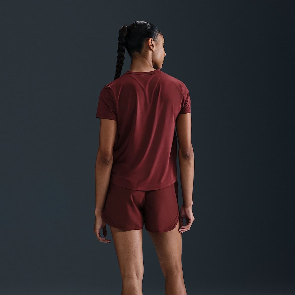 Nike One Swoosh Dri-fit Sportshirt Dames Bordeaux S/36. thumbnail 2