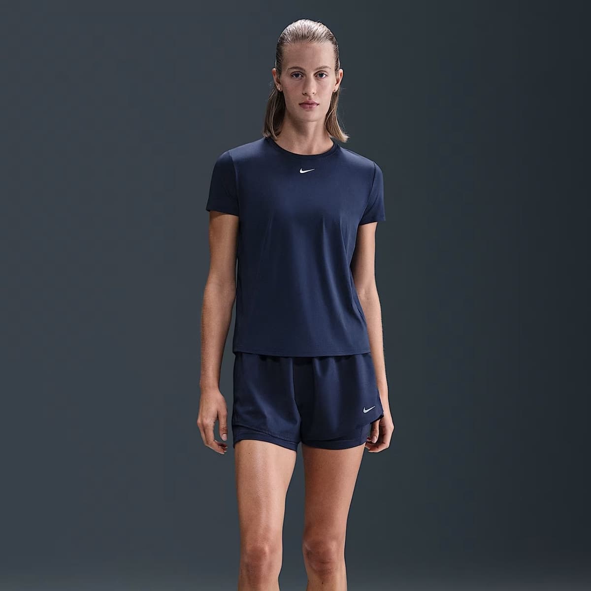 Nike One Classic Sportshirt Dames Donkerblauw M/38 thumbnail 2