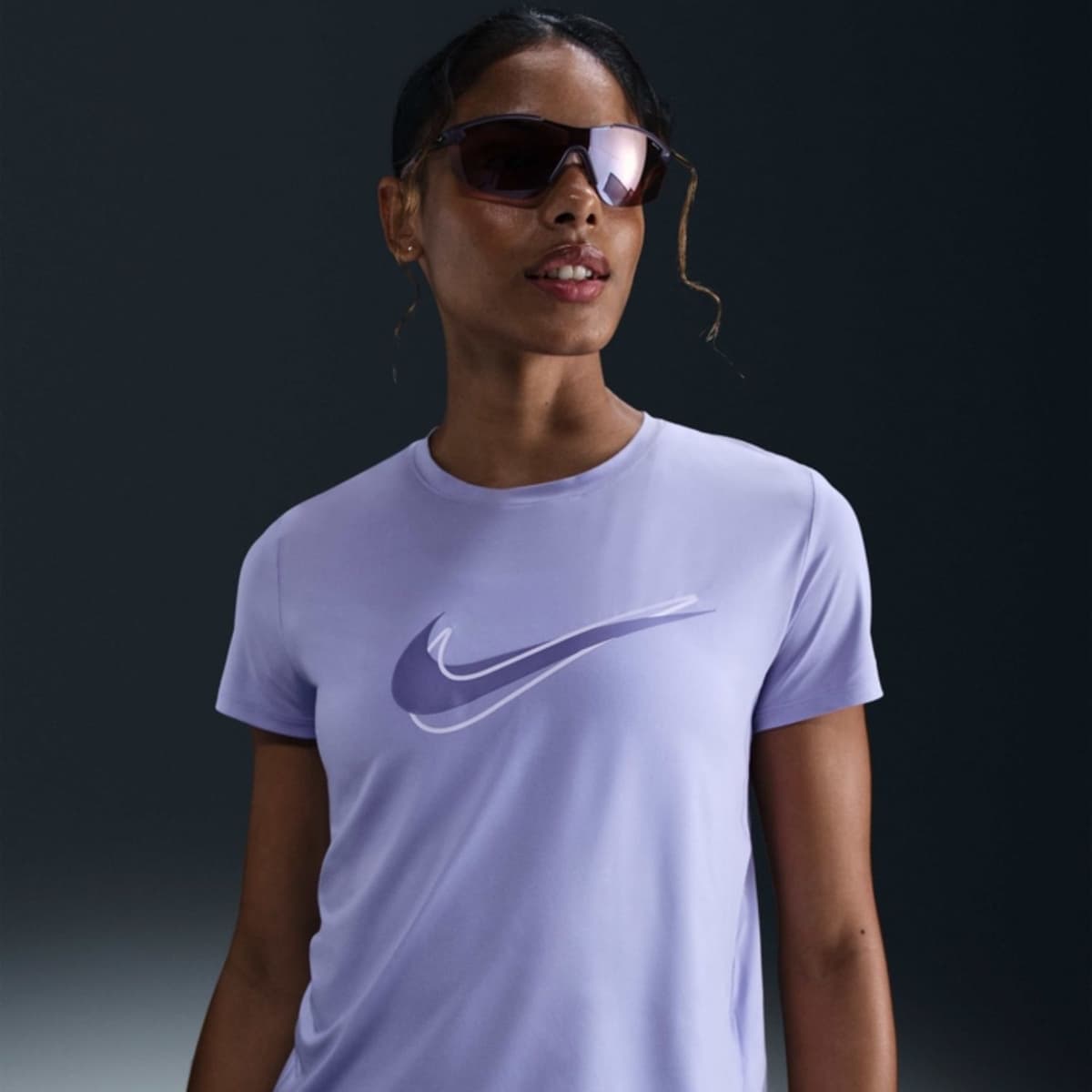 Nike One Swoosh Dri-fit Sportshirt Dames Lila M/38 thumbnail 5