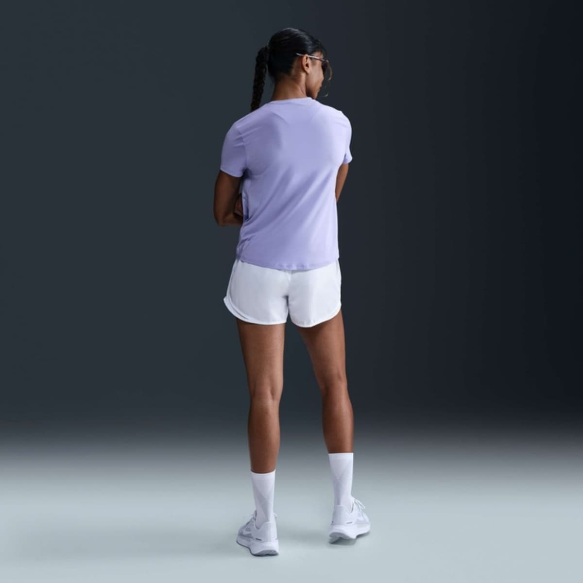 Nike One Swoosh Dri-fit Sportshirt Dames Lila M/38 thumbnail 2