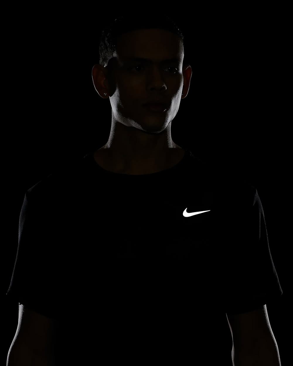 Nike Dri-fit Uv Miller Sportshirt Heren Zwart M thumbnail 2