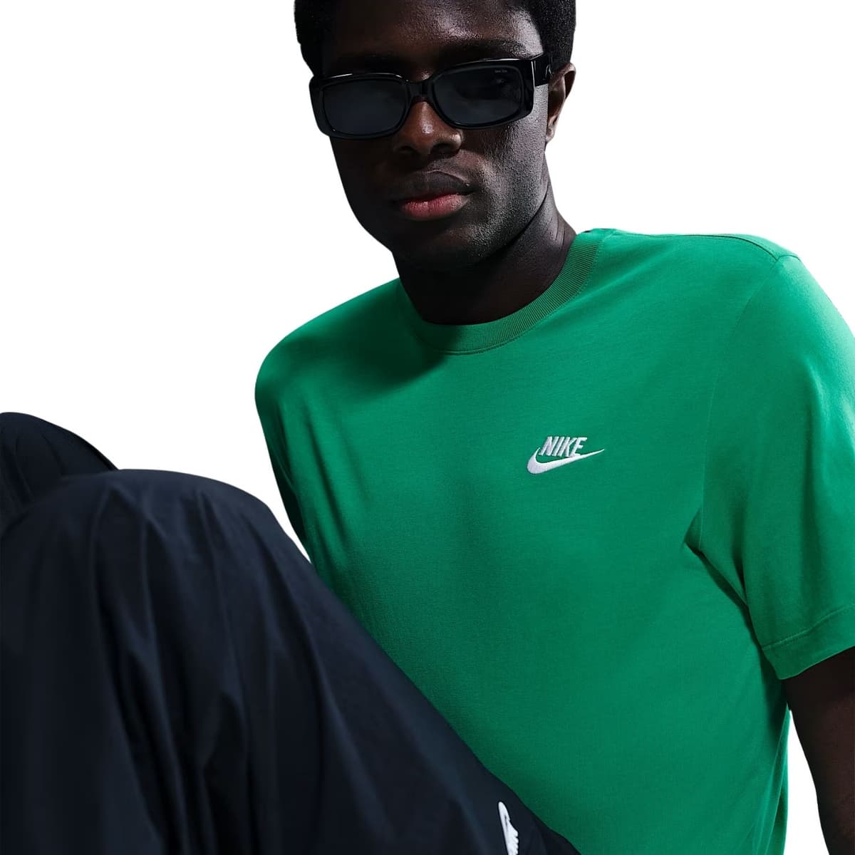 Nike Sportswear Club Casual T-shirt Heren Groen M thumbnail 2