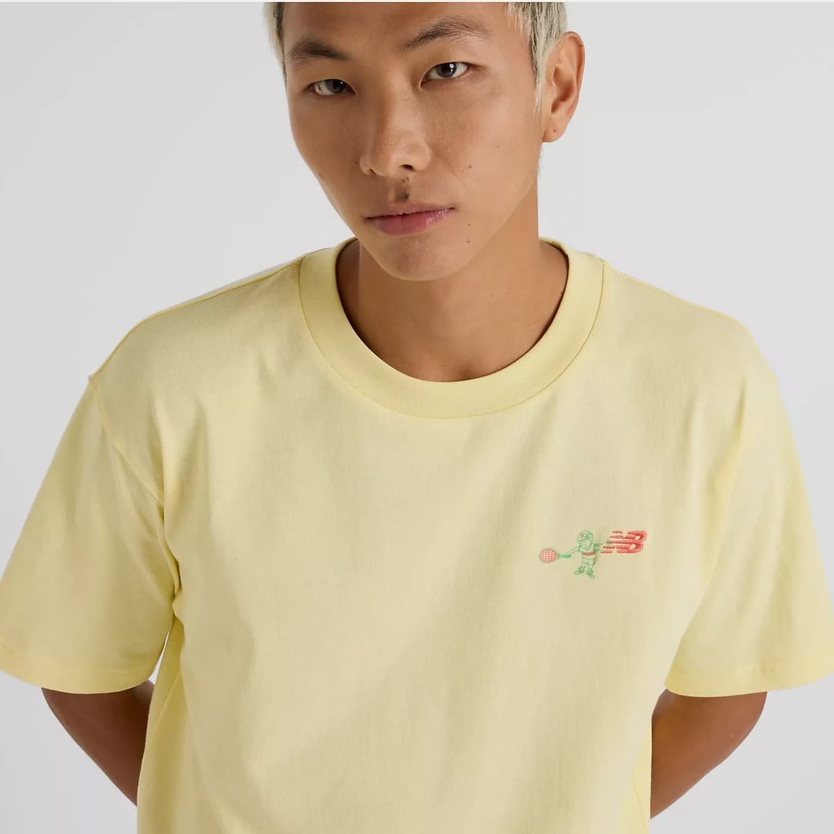 New Balance Athletics Premium Casual T-shirt Heren Geel L thumbnail 2