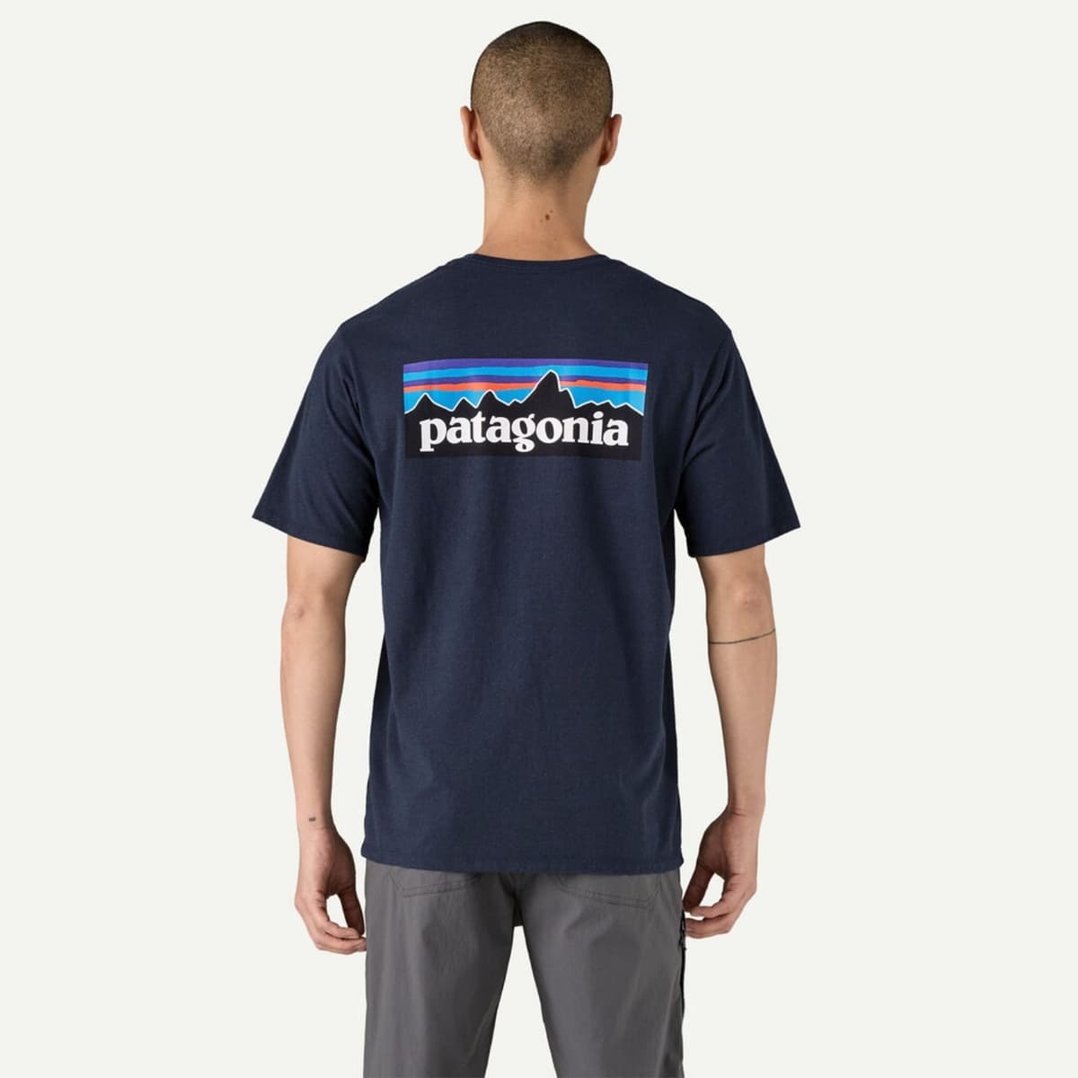 Patagonia P-6 Logo Tee Casual T-shirt Heren Donkerblauw Xs thumbnail 4