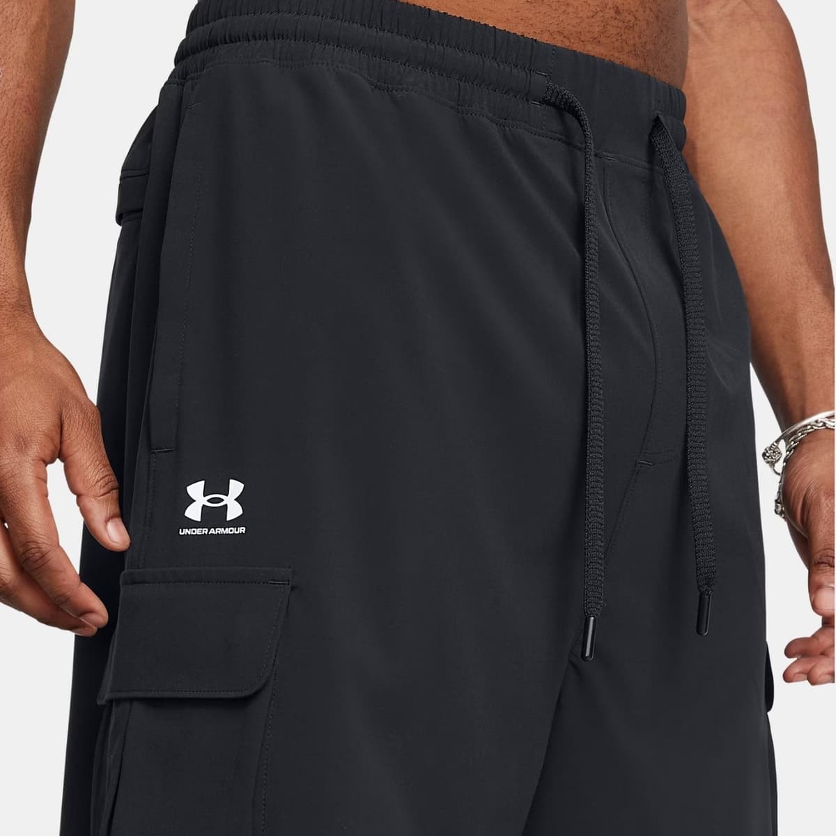 Under Armour Cargo Vibe Woven Casual Short Heren Zwart M thumbnail 3