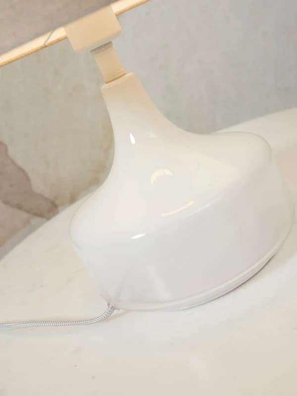 it's about RoMi LED Tafellamp Reykjavik | 1X E27 Max 60W | White thumbnail 2