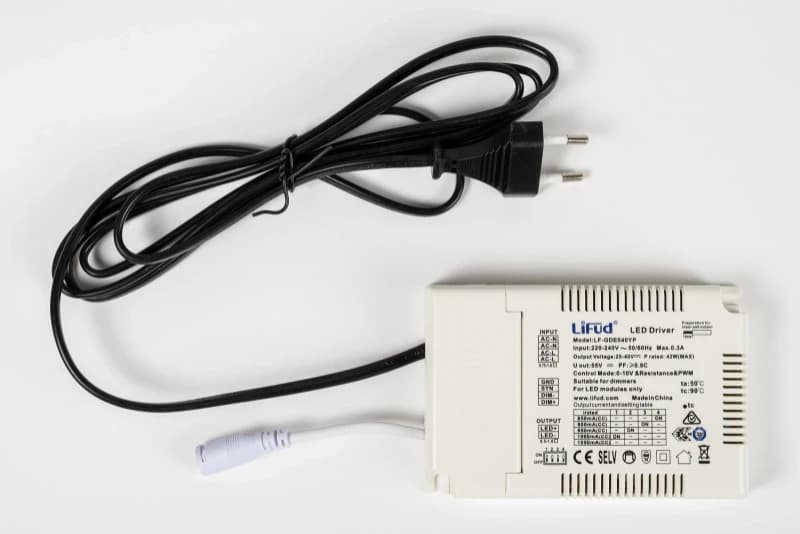 Prolumia LED Driver | 900mA 42W 25V/40V | Dimbaar IP20