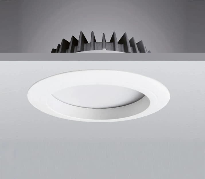 Prolumia Downlight (algemeen) | 18W 3000K 1550lm | 830 IP65 | 42143110