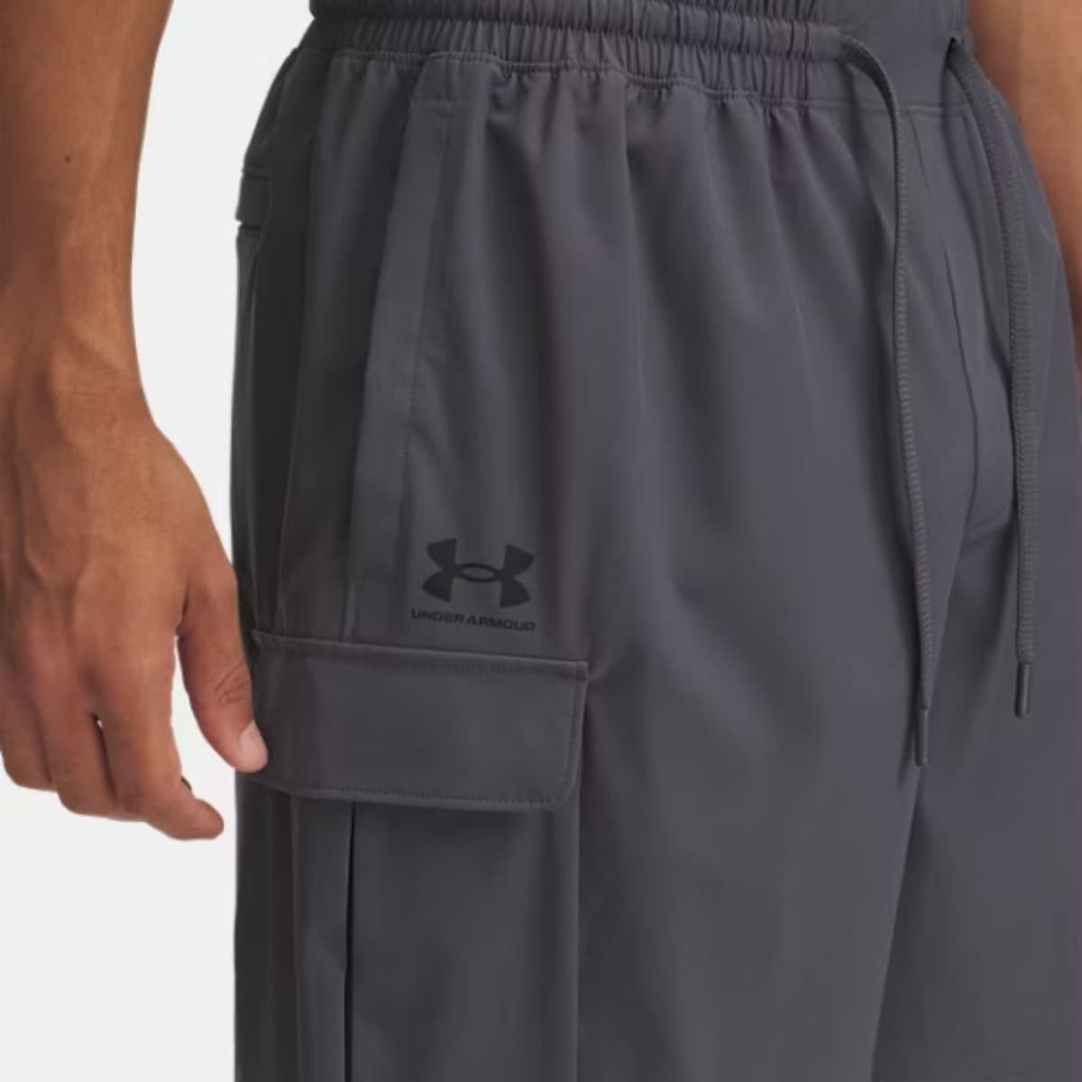Under Armour Cargo Vibe Woven Casual Short Heren Grijs M